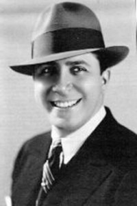 Carlos Gardel. / Foto: www.anochetuveunsueno.com