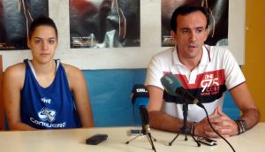 Amaya Gastaminza y Gabriel Carrasco, protagonistas de la rueda de prensa previa al choque en Bembibre.