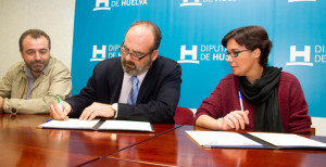 Firma del convenio entre Diputación y la Federación de Caza.