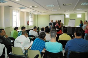 El curso permitirá formarse a 15 jóvenes de Huelva. 