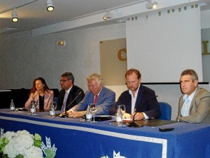 Sonia Fernández, José Lagares, los presidentes de la Fundación Caja Rural del Sur y de Agro Onuba y Miguel Ángel Dïaz.