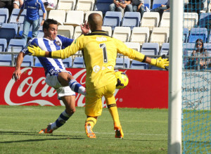 Joselu está recuperado de sus problemas de rodilla tras un choque con Miño. / Foto: Josele Ruis.