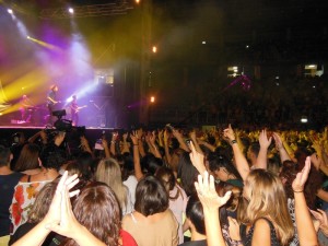 Los onubenses lo arropaban al grito de 'Lolo, Lolo'