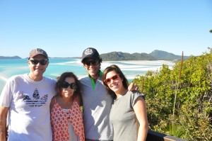 La onubense con su familia en la Whiteheaven Beach.