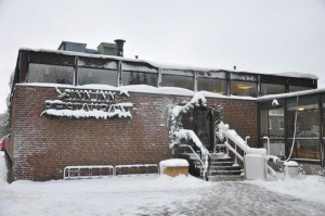 El onubense indica que éste es su restaurante habitual en invierno.