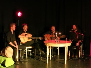 Márquez con su grupo flamenco.