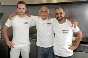 El equipo de la 'Chucherría Miguel'. / Foto: José Carlos Palma