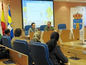 Acto en el Ayuntamiento de Aljaraque. 