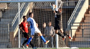 El Ayamonte volvió a ganar en casa. / Foto: J. L. Rúa.