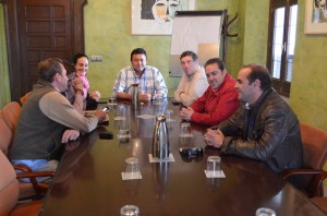 Reunión de la Comisión Hermandad Matriz-Ayuntamiento.