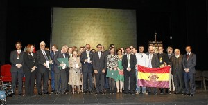 Foto de familia del acto del Día de la Provincia en Huelva. / Foto: José Carlos Palma. 