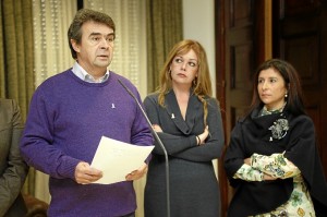 José Martín durante la lectura del manifiesto.