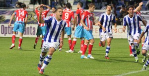 Álvaro Antón destacó del Recre su gran capacidad de reacción. / Foto: Josele Ruiz.