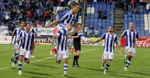 Álvaro Antón regresa para jugar el partido ante el Alavés. / Foto: Josele Ruiz.