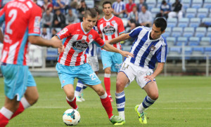 Jorge Larena, una de las novedades en el once albiazul. / Foto: Josele Ruiz.