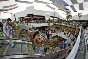 El Centro Comercial, a rebosar el primer día.