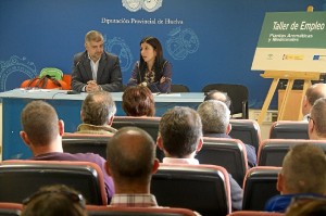 La diputada Esperanza Cortés ha inaugurado el curso de plantas aromáticas y medicinales.