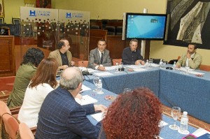 Un momento de la reunión celebrada en Diputación. 