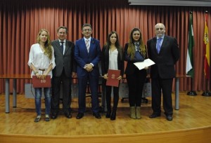 Las jóvenes investigadoras han recibido el premio 'Sapere Aude' por su trabajo. 