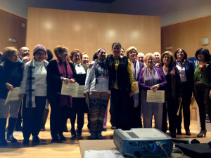 Mujeres participantes en el acto.