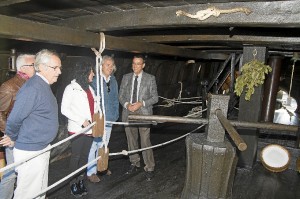 Ignacio Caraballo, en el interior de la nave. 