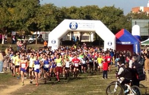 Más de 250 participantes tomaron parte en el Cross Parque Moret.