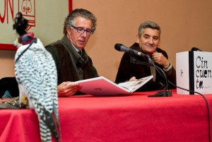 Pareja Obregón durante la presentación de su libro en la capital. 