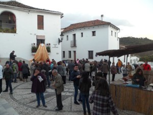 Ambiente festivo en Linares.