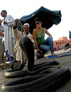 Con serpientes, en Marrakech. 