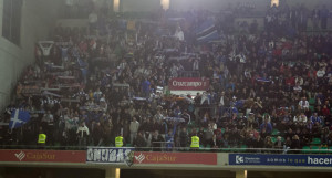 Afición del Recre, en un partido en Córdoba. / Foto: @franperez70.