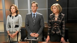 Alicia Florrick con Will Gardner y Diane Lockhart en un juicio.