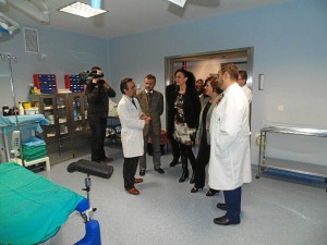 Visita de la consejera a la Unidad de Reproducción Asistida del Hospital Vázquez Díaz.