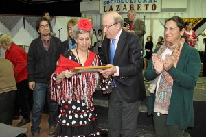 Homenaje a exmiembros del Coro del Lazareto.