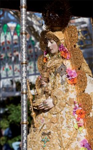 La Virgen del Rocío, captada por el objetivo del fotógrafo.