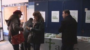 Campaña informativa de la AECC en Ayamonte.