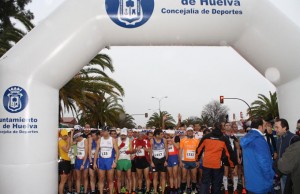 Momento previo a la salida de la prueba disputada en Huelva.