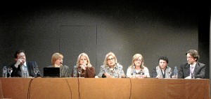 Mesa presidencial del acto celebrado en Madrid. 