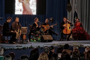 Desfile de 'El Ajolí' a beneficio de la Hermandad del Rocío de Huelva. 