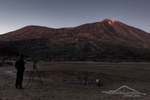 Su descubrimiento de los telescopios profesionales los realizó cuando lo contrataron en Tenerife. 