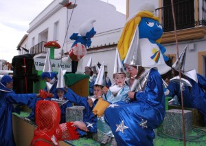 Una de los grupos que participaron en el desfile. 