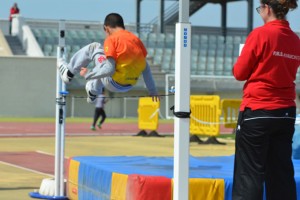 Los alumnos participan en una carrera y un concurso.