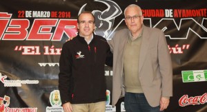 El Director de la Carrera, Eduardo Jiménez Orta, junto al Teniente Alcalde de Deportes del Ayuntamiento de Ayamonte, Francisco Blázquez.