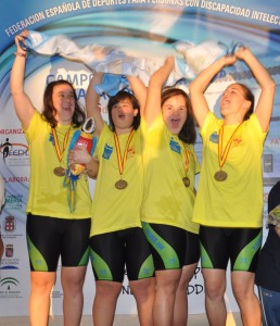 El equipo onubense que batió el récord de España de Natación.