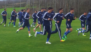 Los albiazules, durante su entrenamiento en la tarde del viernes en las inatalaciones lucenses de La Campiña.