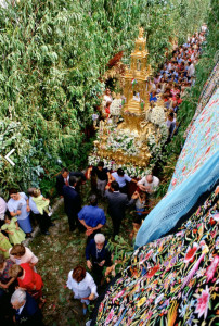 Las fiestas de Huelva han pasado por su objetivo. / Foto: Javier Andrada. 