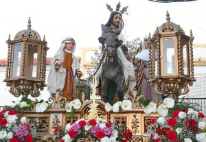 El paso de la Borriquita de Cartaya.