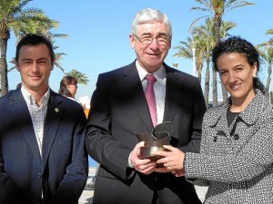 Premio recibido en 2010 en Huelva. 