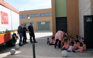 Todos los centros escolares, incluidos la guardería Gloria Fuertes y el instituto Diego Rodríguez de Estrada, consiguieron desalojar sus instalaciones en unos minutos.