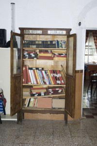 Biblioteca de El Perrunal. 