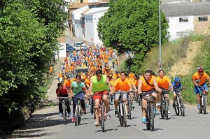 Más de 600 personas han cogido la bicicleta en Bollullos. 